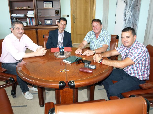 Presidente Ceutí AT, gerente Real Murcia, alcalde de Ceutí y concejal de Deportes