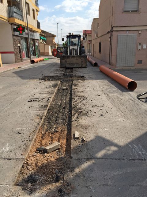 Las obras del colector de la calle Tejera de Ceutí, en marcha