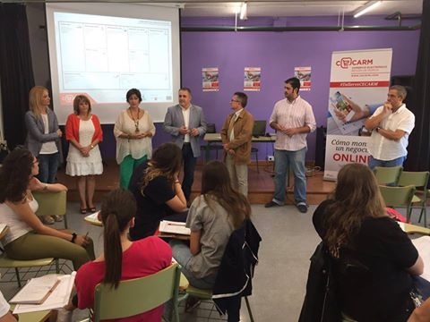 Talleres sobre cómo montar un negocio online para alumnos de los institutos de la Región