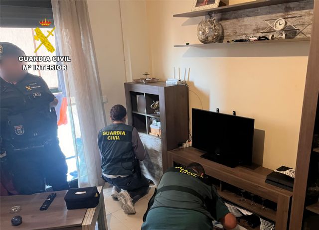 La Guardia Civil desmantela un grupo criminal dedicado a la comisión de delitos contra el patrimonio