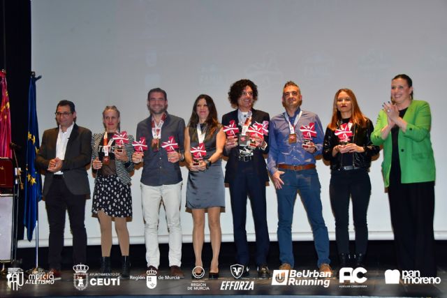 Ceutí acogió la gran noche del atletismo popular